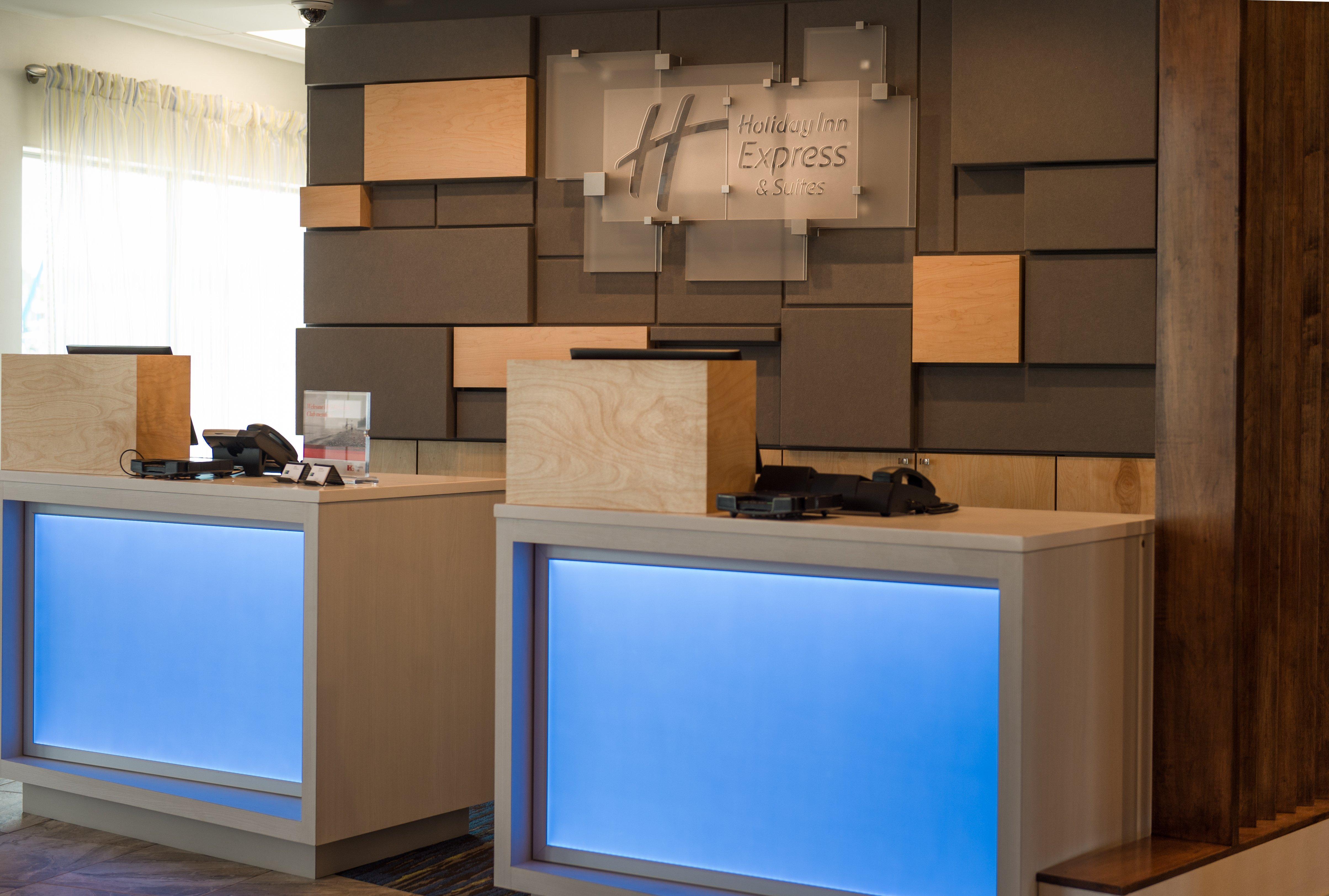 Holiday Inn Express & Suites Rock Falls By Ihg Екстер'єр фото
